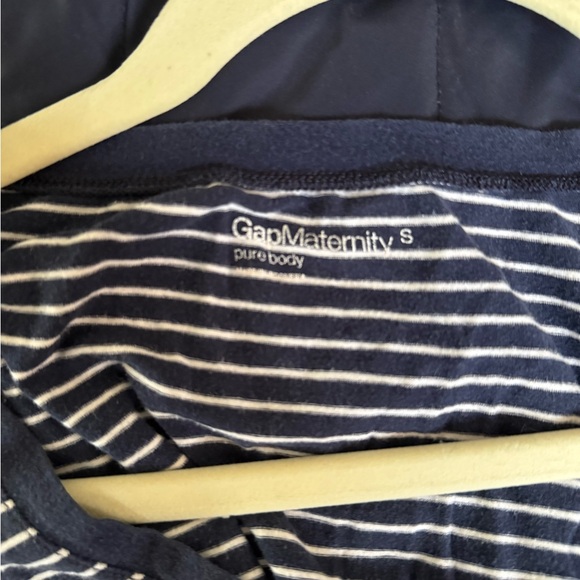 GAP Navy and White Striped Maternity Tank Top small - Picture 3 of 3